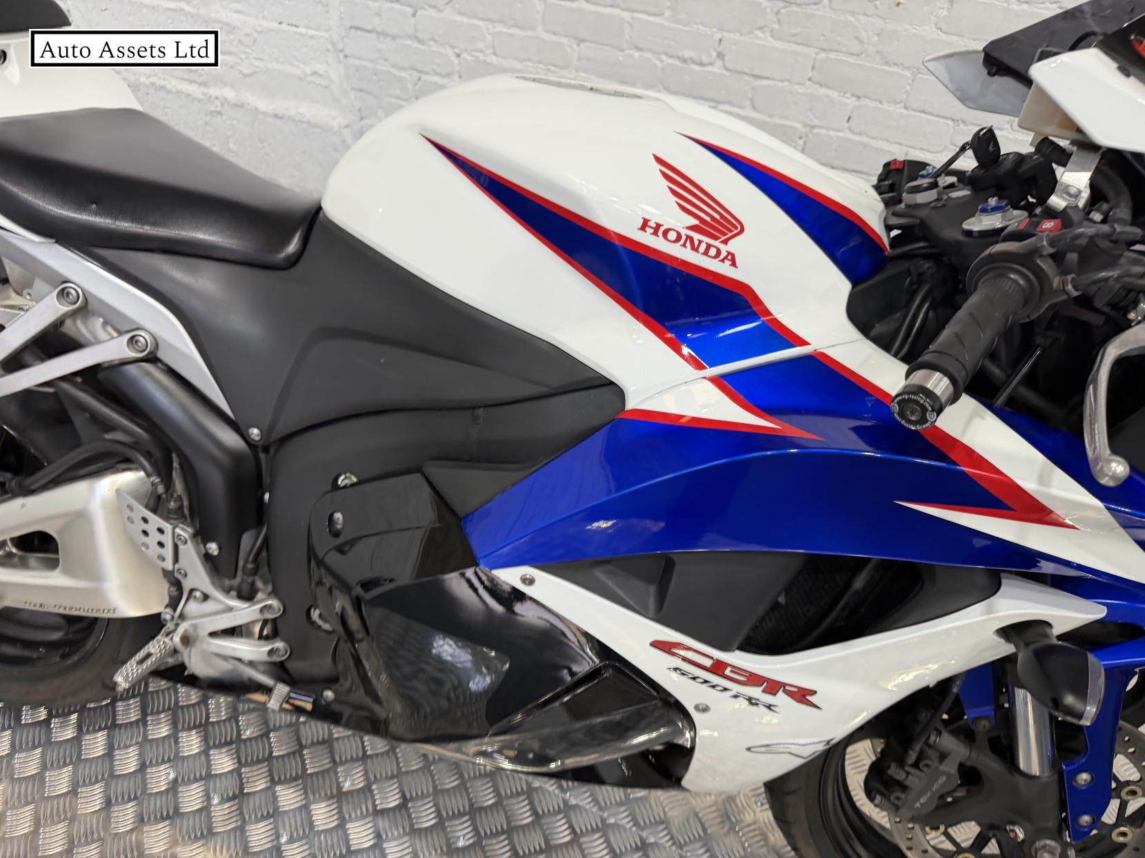 Honda CBR600RR 600 Super Sports Petrol Manual (119 ps)