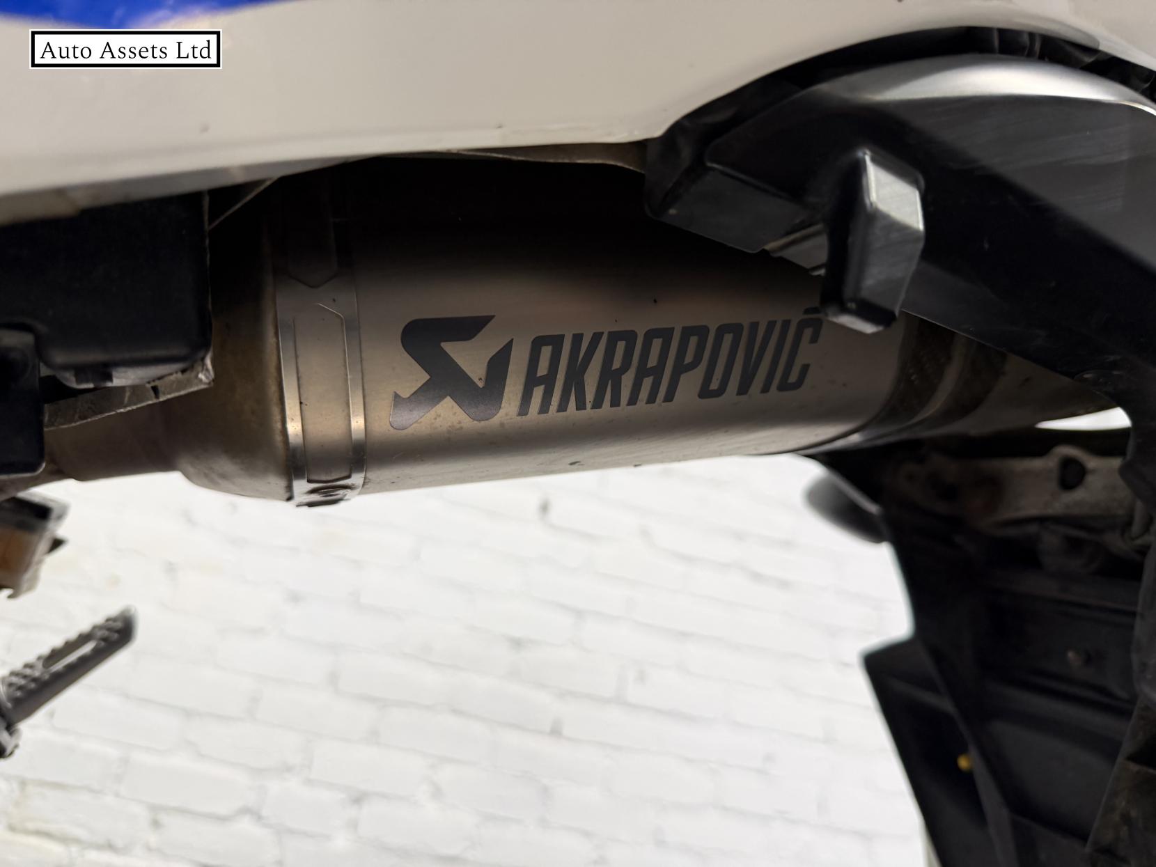 Honda CBR600RR 600 Super Sports Petrol Manual (119 ps)