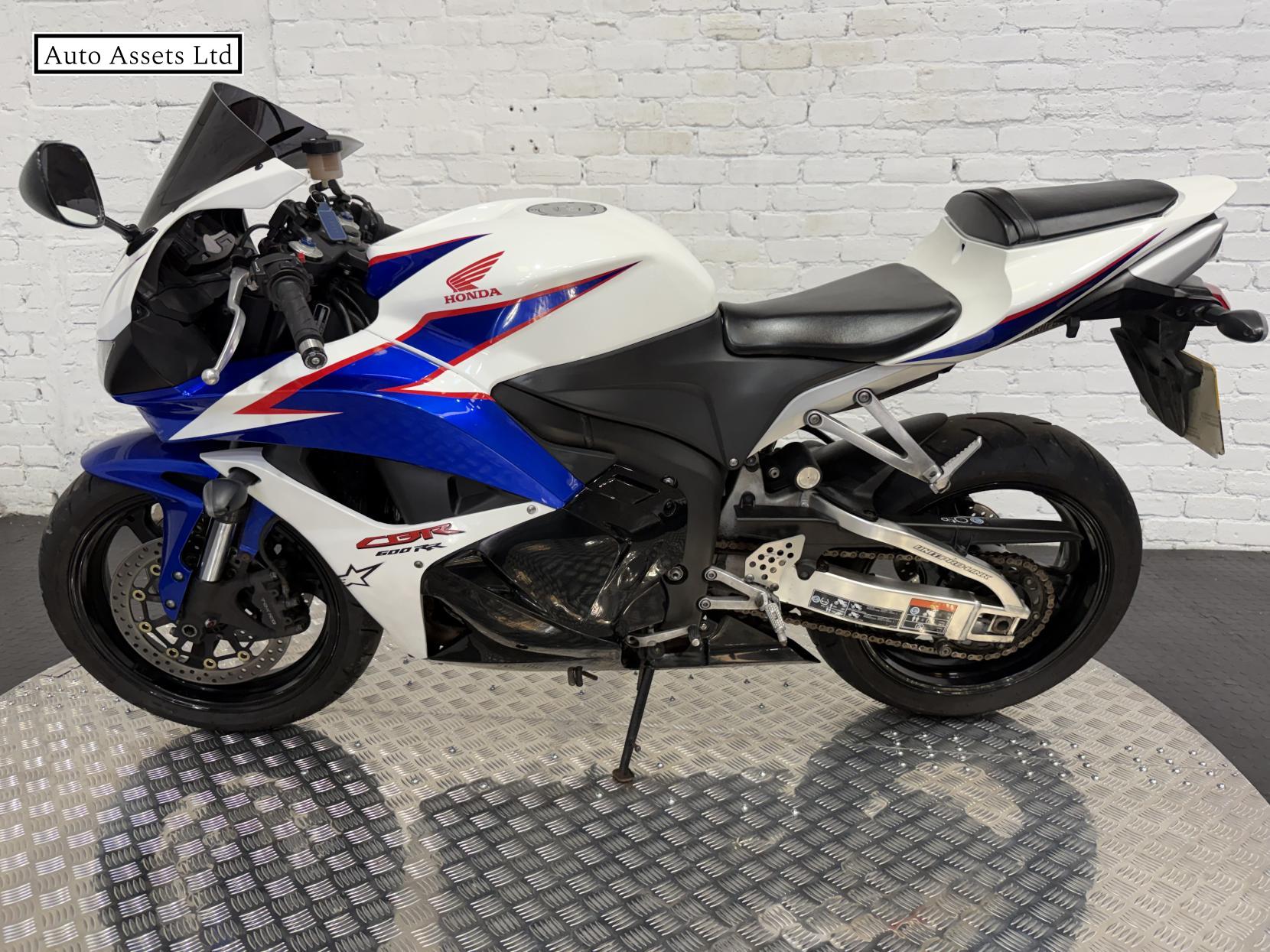 Honda CBR600RR 600 Super Sports Petrol Manual (119 ps)