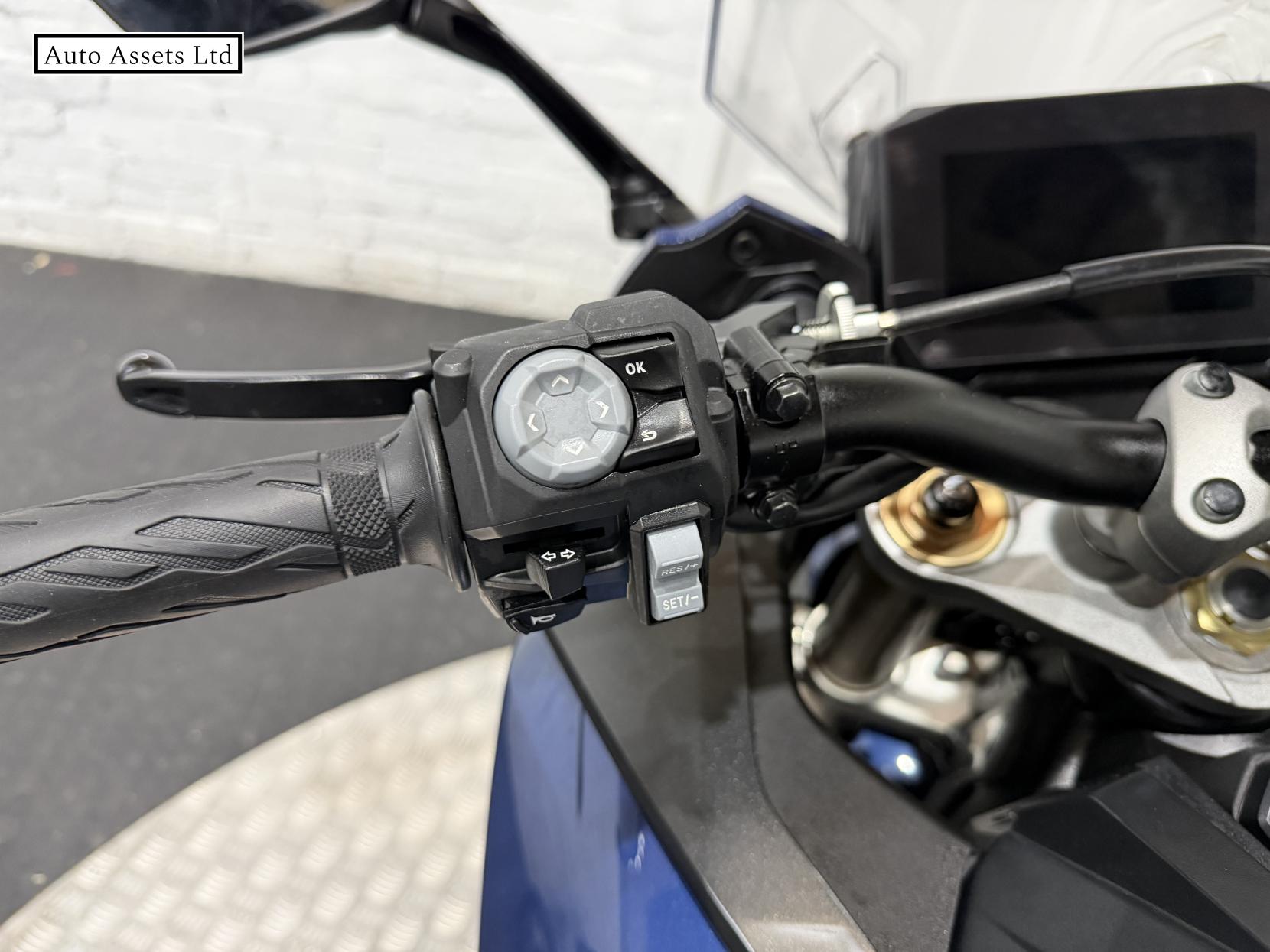 Suzuki GSX-S1000GT+ 1000 Sports Tourer Petrol Manual Euro 5 (152 ps)