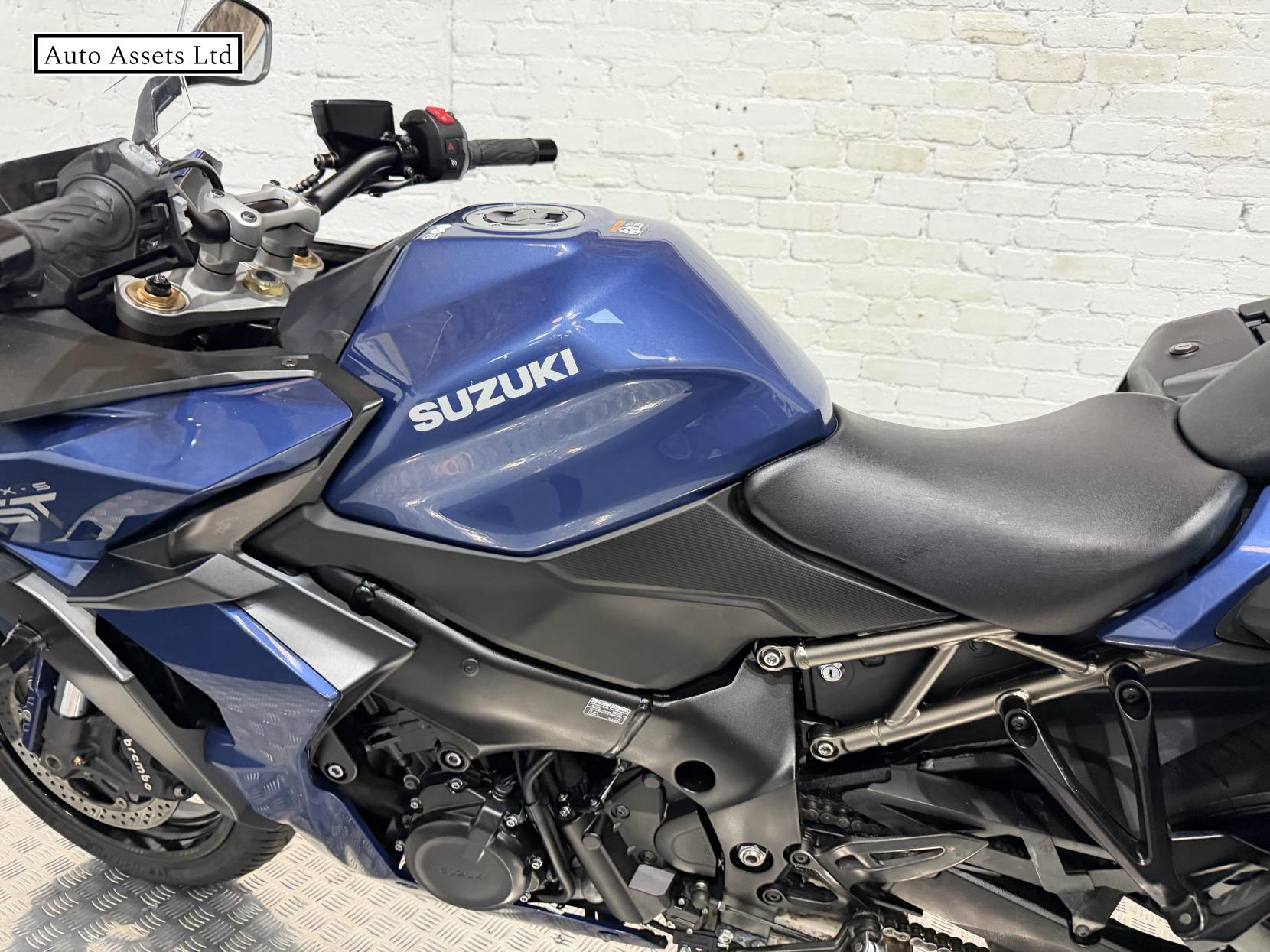 Suzuki GSX-S1000GT+ 1000 Sports Tourer Petrol Manual Euro 5 (152 ps)