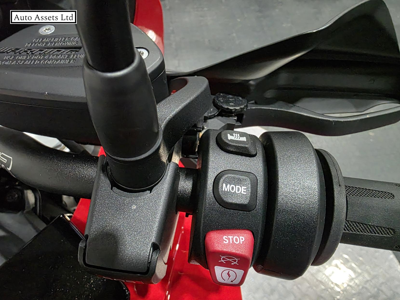 BMW S 1000 XR 1000 TE Sports Tourer Petrol Manual Euro 5 (164 ps)