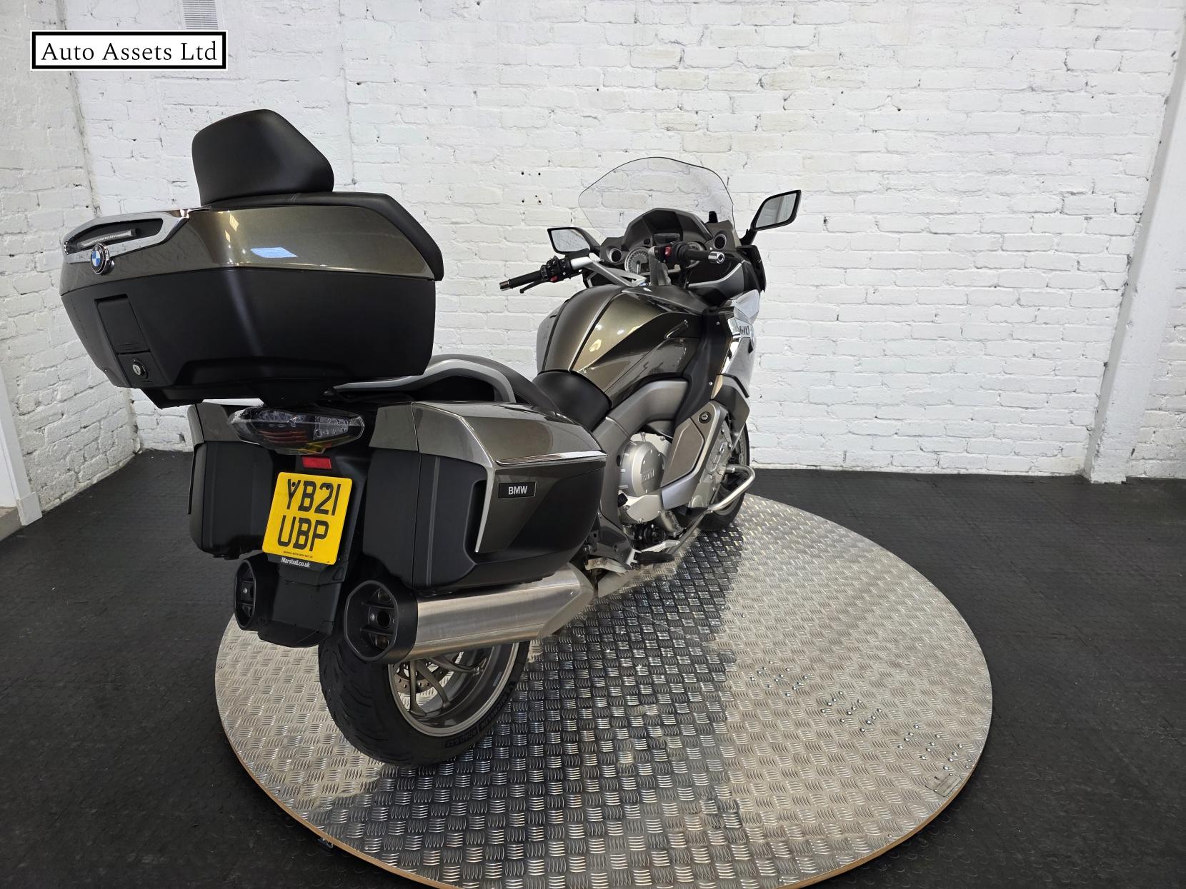BMW K 1600 GTL 1600 LE Tourer Petrol Manual Euro 4 (160 ps)