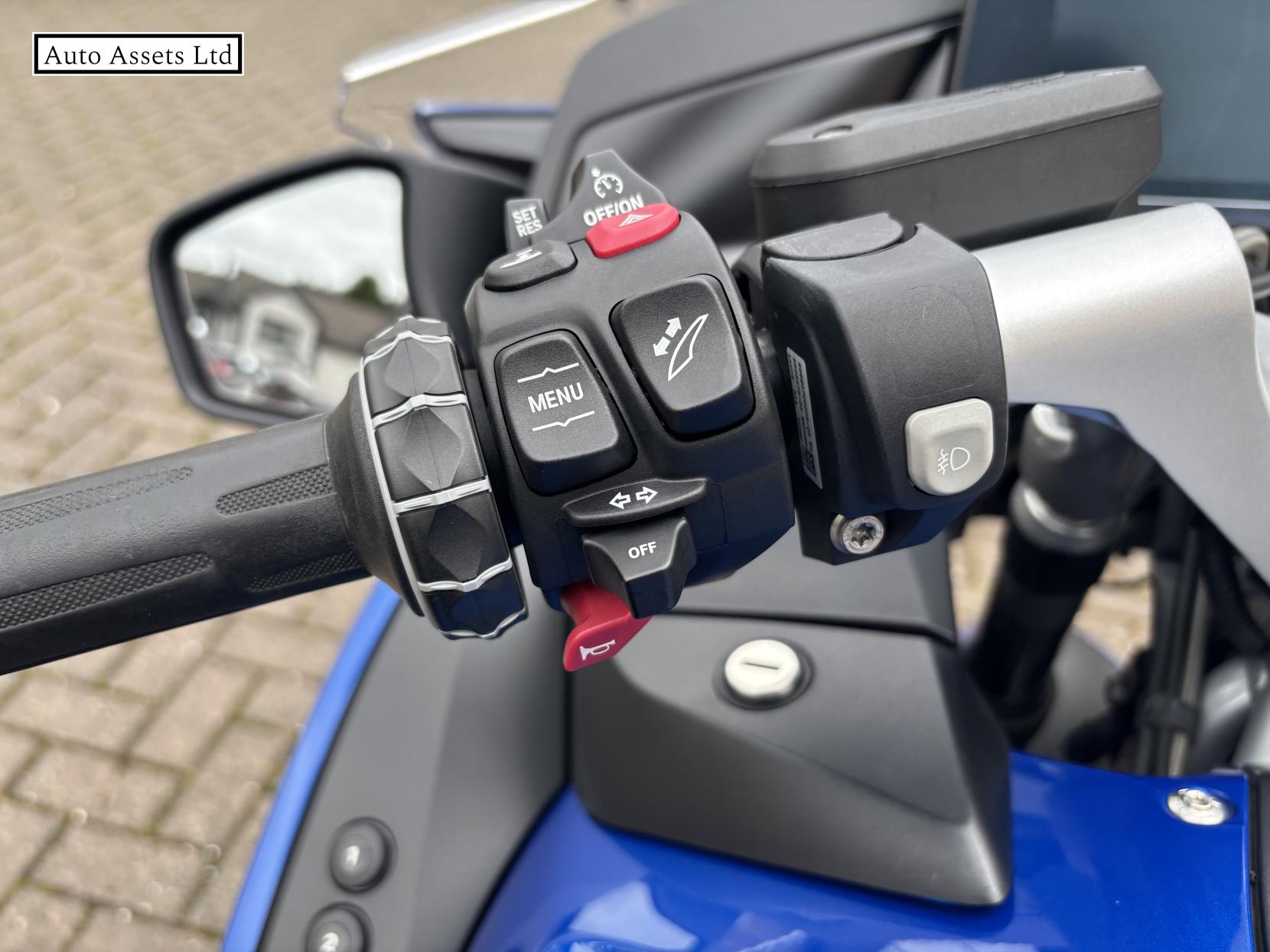 BMW R 1250 RT 1250 LE Tourer Petrol Manual Euro 5 (135 ps)