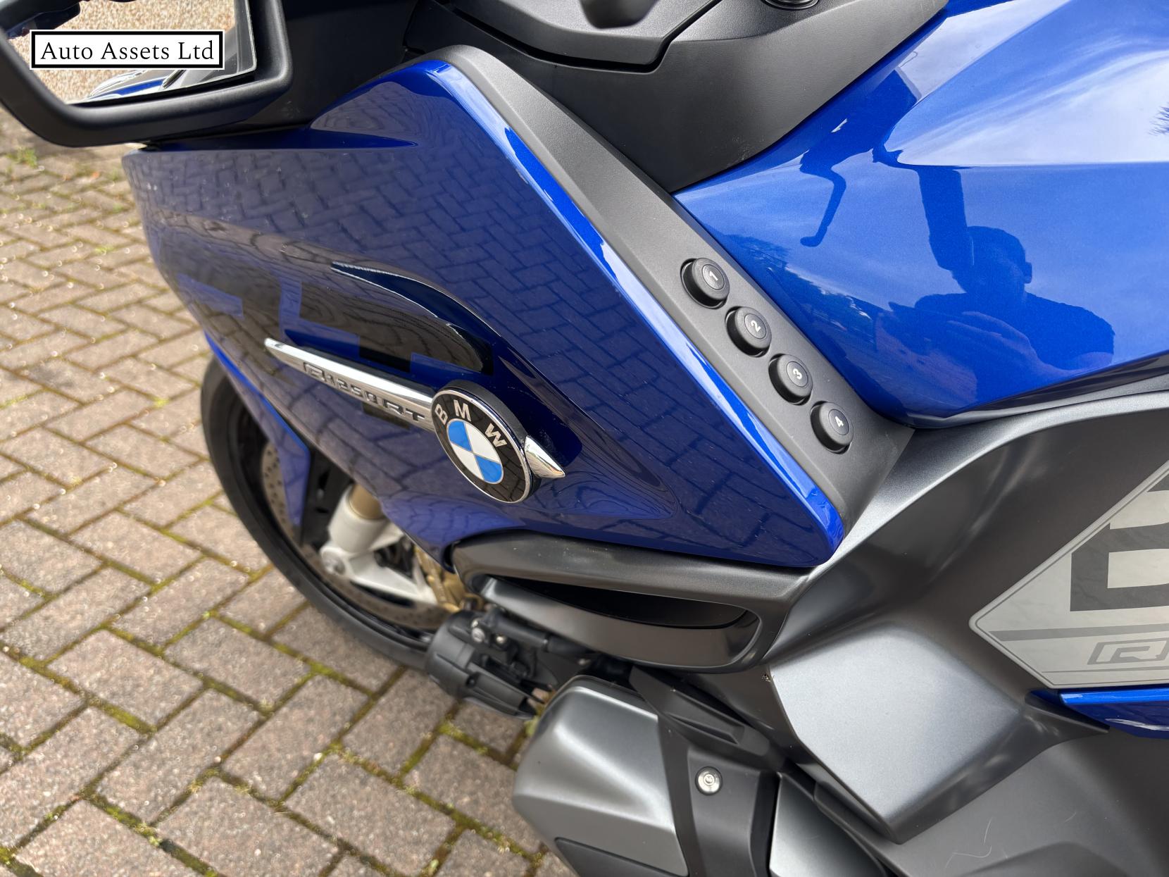 BMW R 1250 RT 1250 LE Tourer Petrol Manual Euro 5 (135 ps)