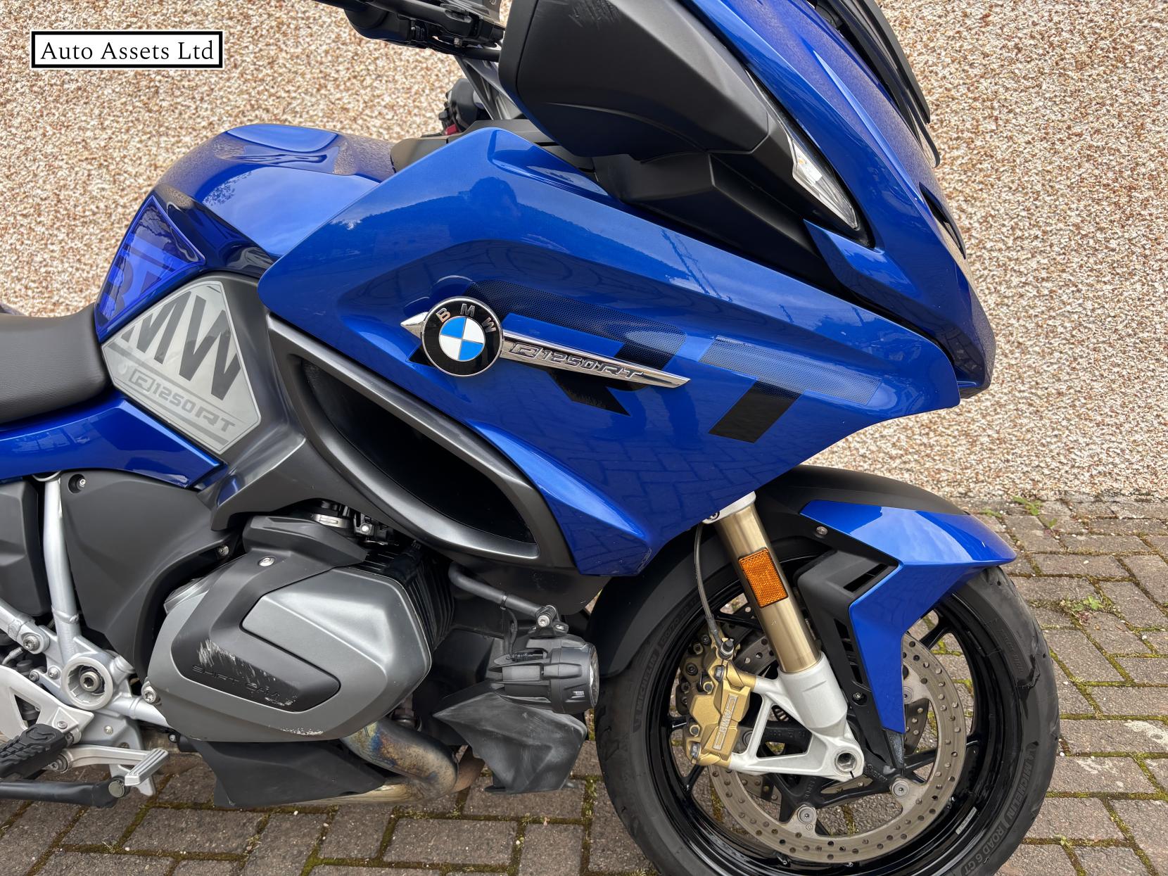 BMW R 1250 RT 1250 LE Tourer Petrol Manual Euro 5 (135 ps)