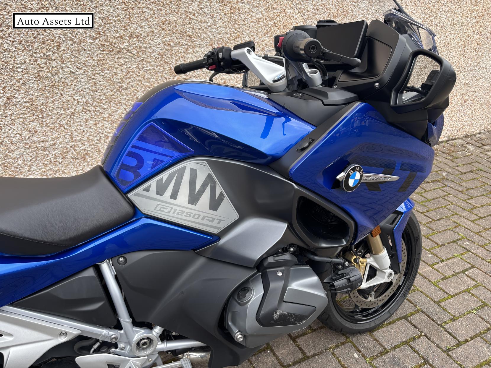BMW R 1250 RT 1250 LE Tourer Petrol Manual Euro 5 (135 ps)