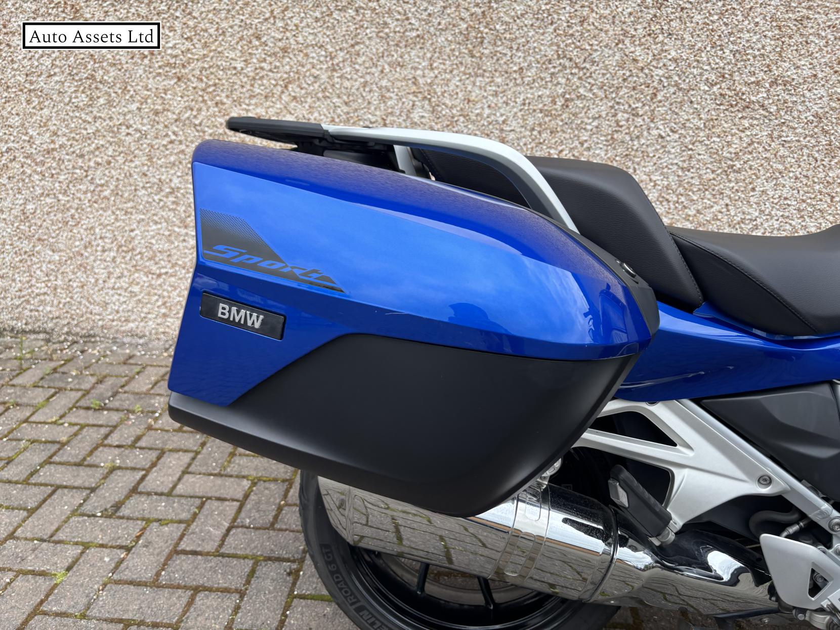 BMW R 1250 RT 1250 LE Tourer Petrol Manual Euro 5 (135 ps)