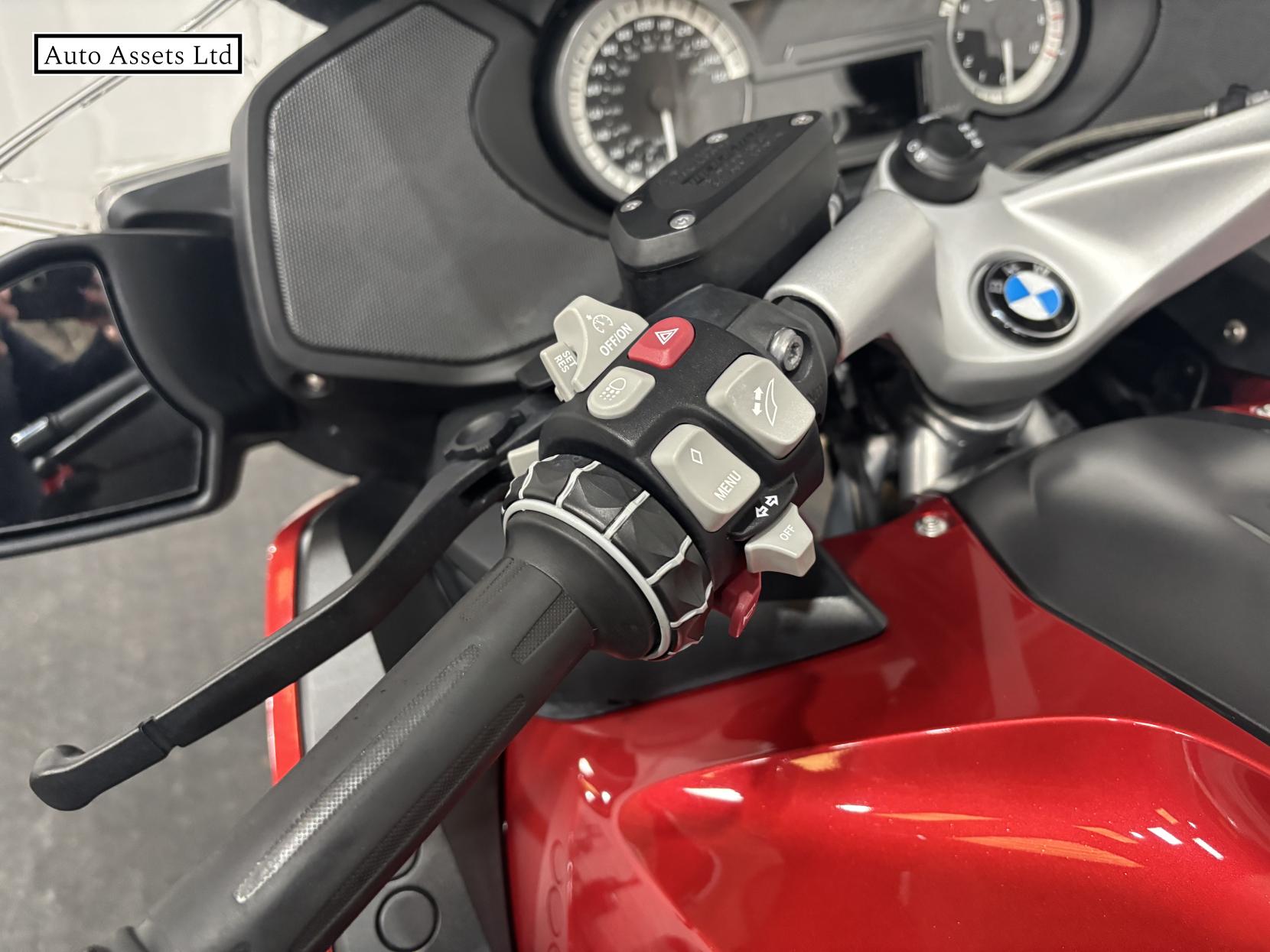 BMW R 1200 RT 1200 LE Sports Tourer Petrol Manual Euro 4 (125 ps)