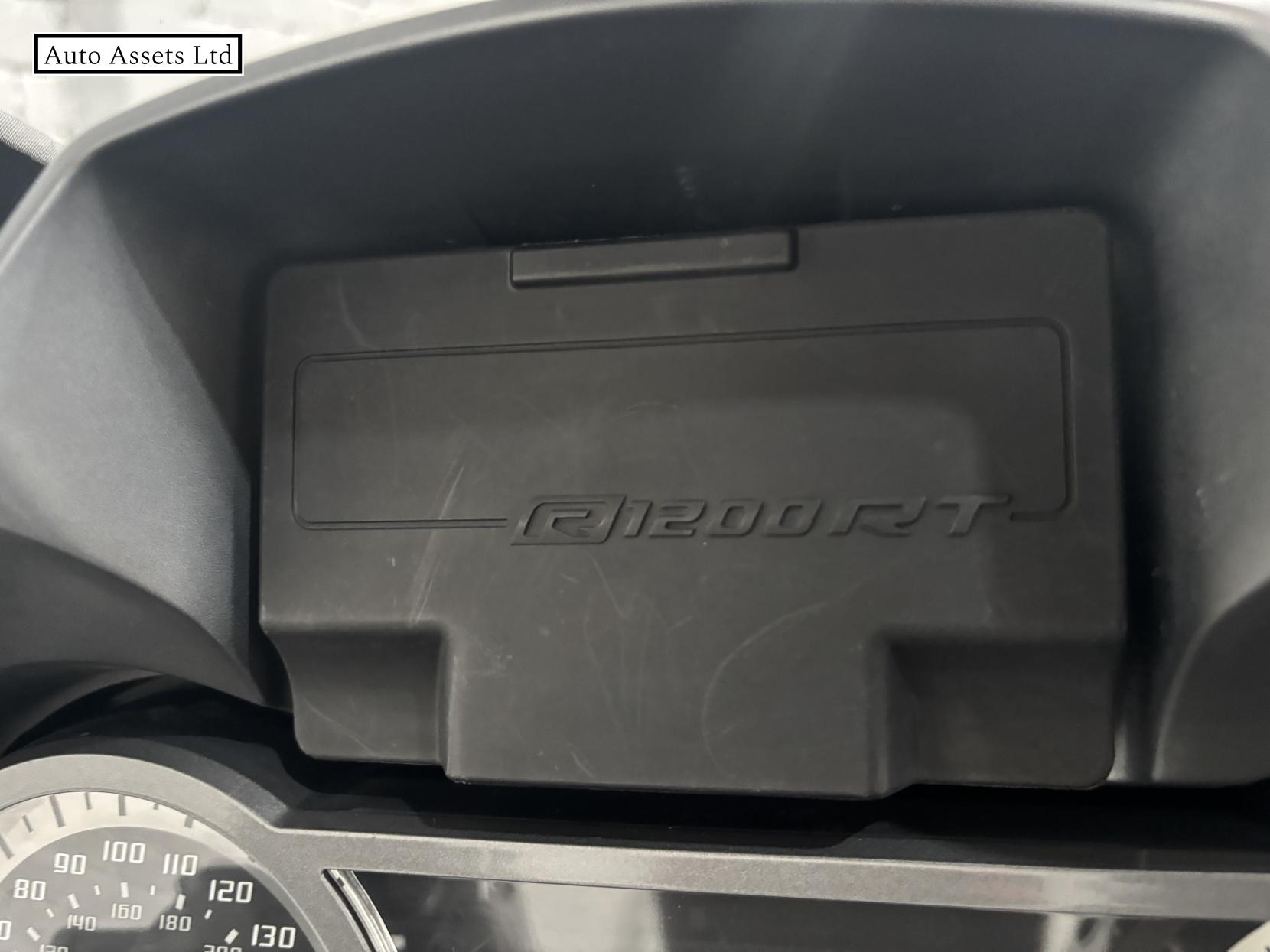 BMW R 1200 RT 1200 LE Sports Tourer Petrol Manual Euro 4 (125 ps)