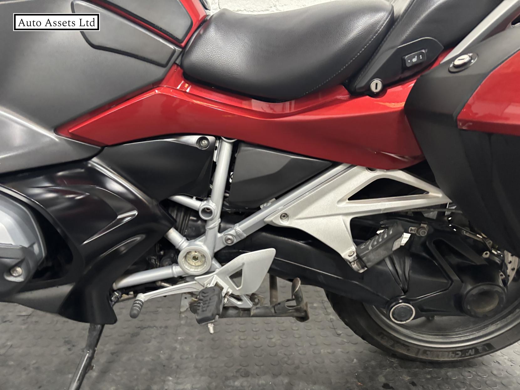 BMW R 1200 RT 1200 LE Sports Tourer Petrol Manual Euro 4 (125 ps)