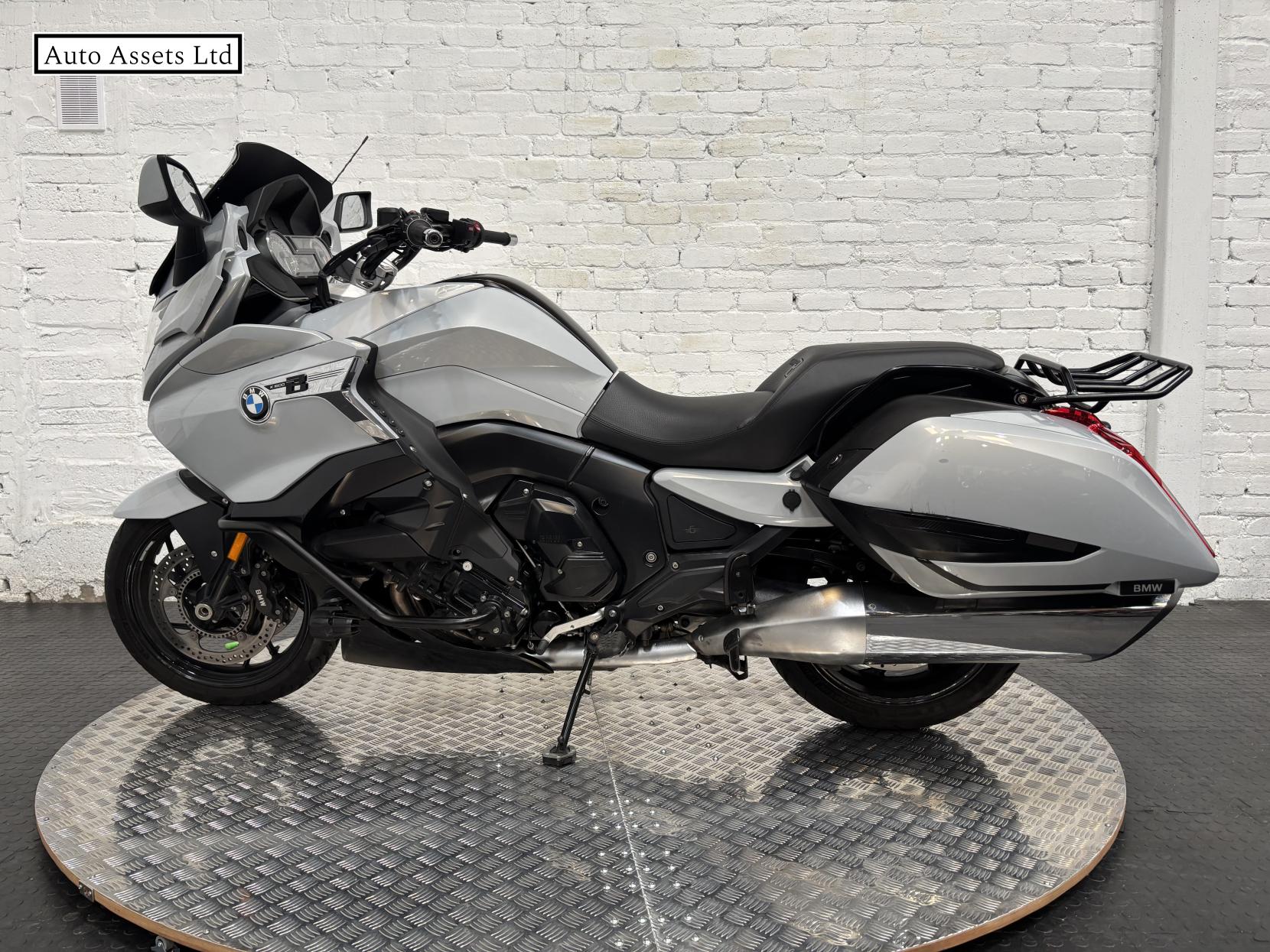 BMW K 1600 B 1600 Tourer Petrol Manual Euro 4 (160 ps)