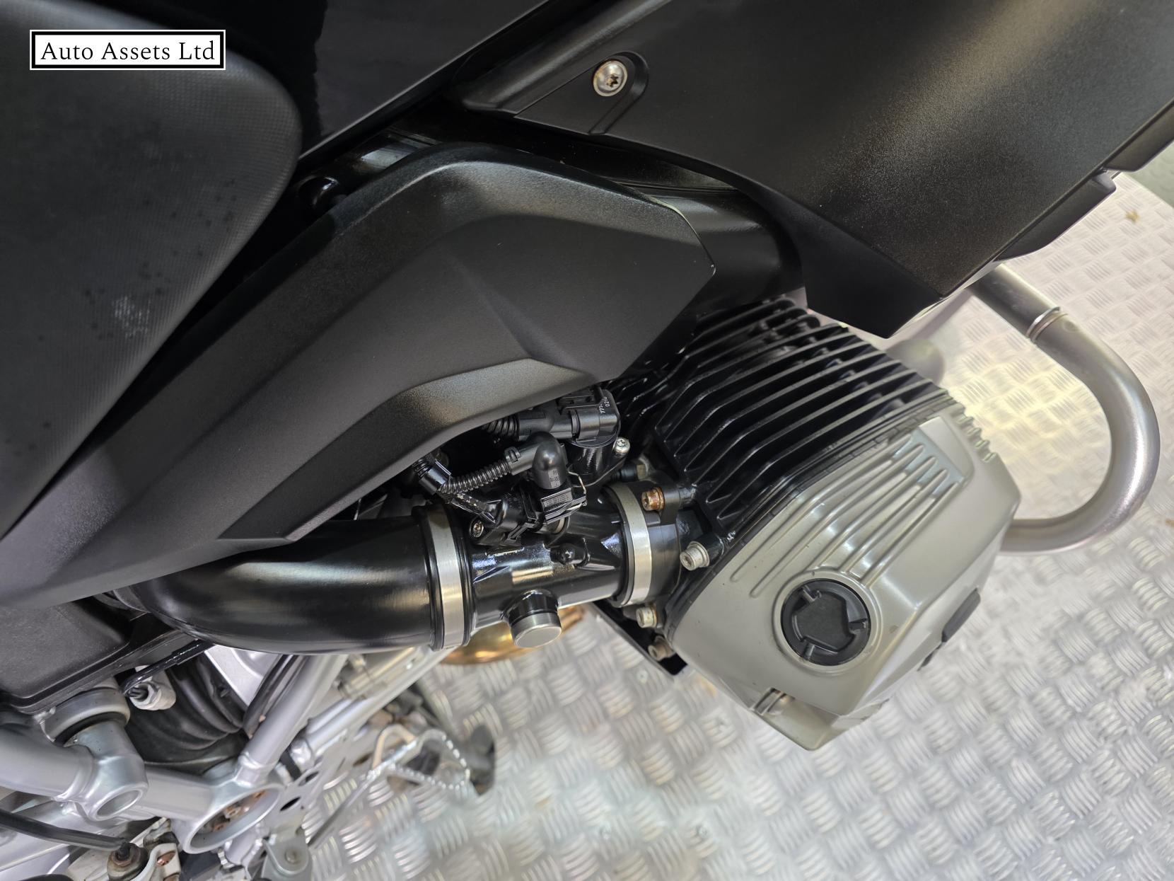 BMW R 1200 GS 1200 Adventure Petrol Manual (104 ps)