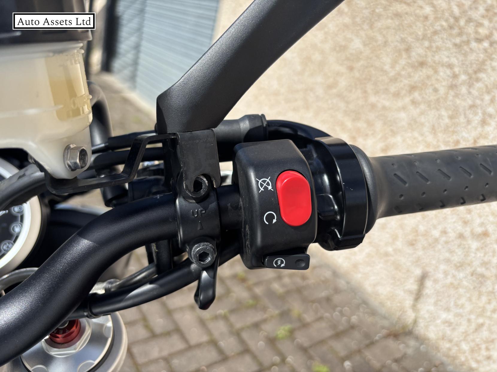 Triumph Street Triple 675 675 RX Naked Petrol Manual O-ring (106 ps)