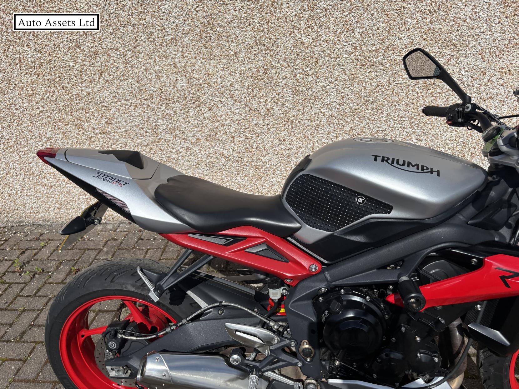 Triumph Street Triple 675 675 RX Naked Petrol Manual O-ring (106 ps)