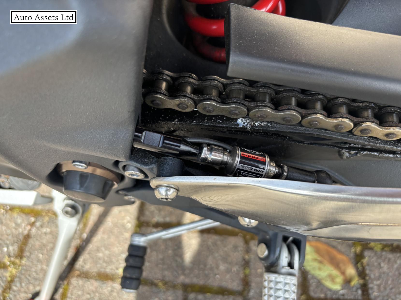 Triumph Street Triple 675 675 RX Naked Petrol Manual O-ring (106 ps)