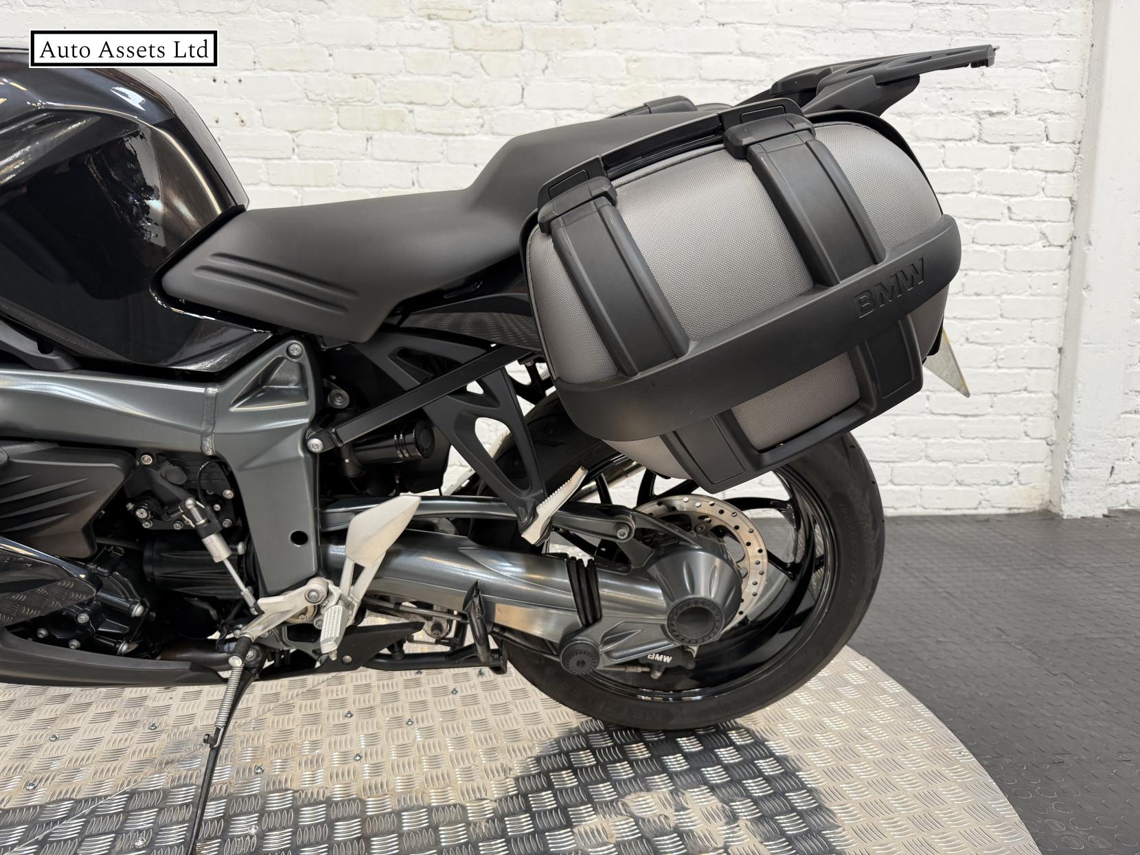 BMW K 1300 S 1300 Super Sports Petrol Manual (177 ps)