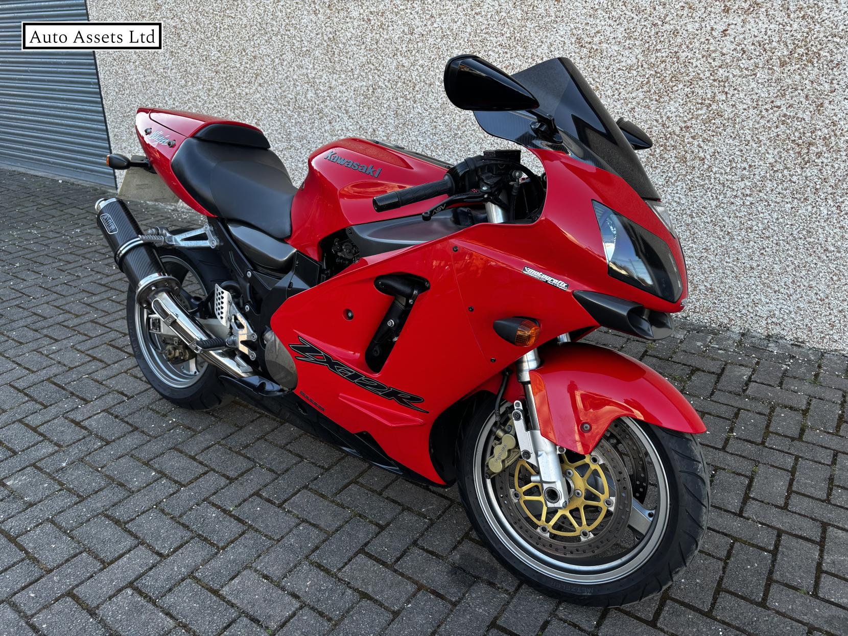 Kawasaki ZX-12R 1200 (ZX-12R) Petrol Manual (187 bhp)
