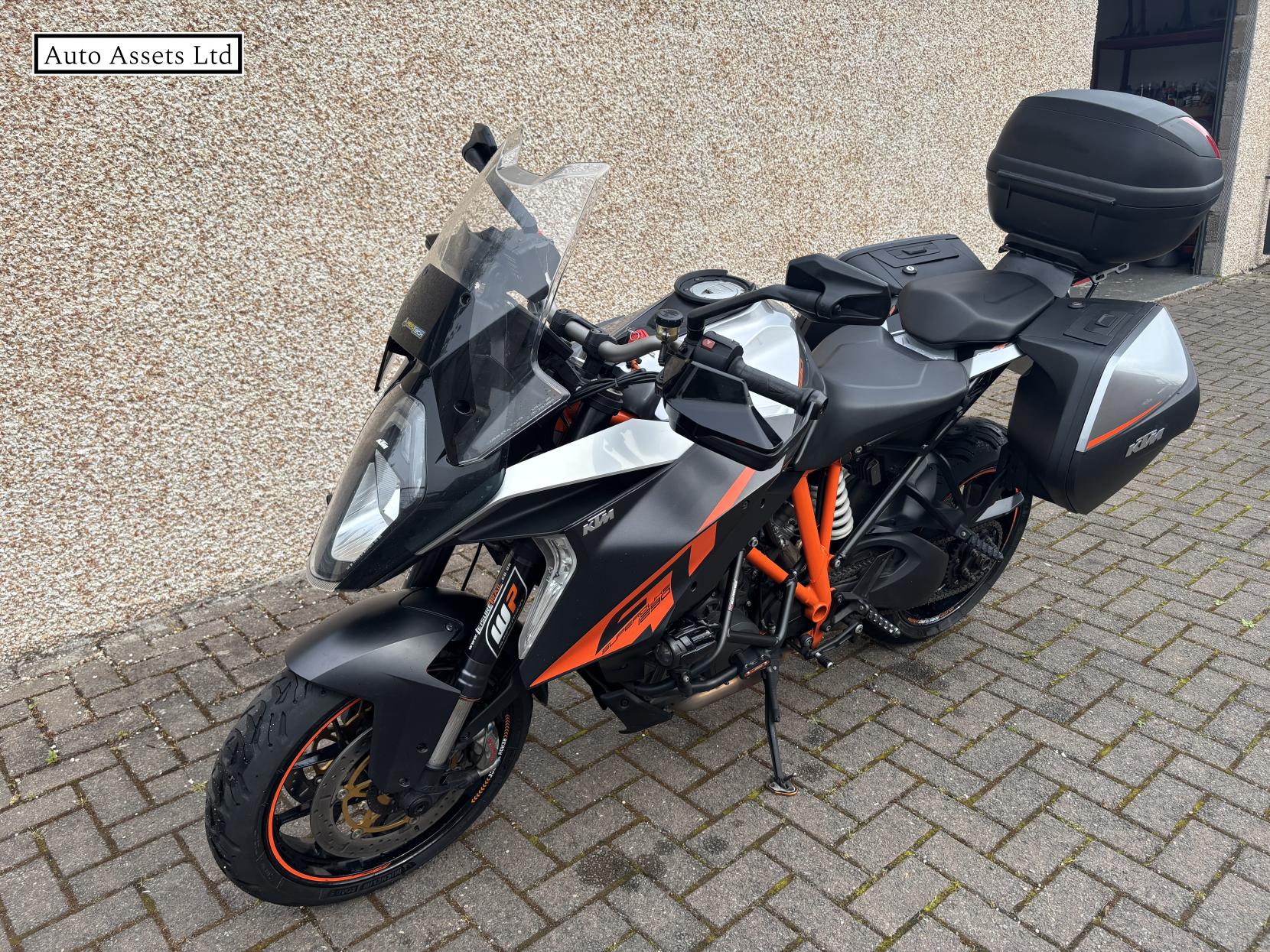 KTM 1290 Super Duke GT 1290 Sports Tourer Petrol Manual Euro 4 (175 ps)