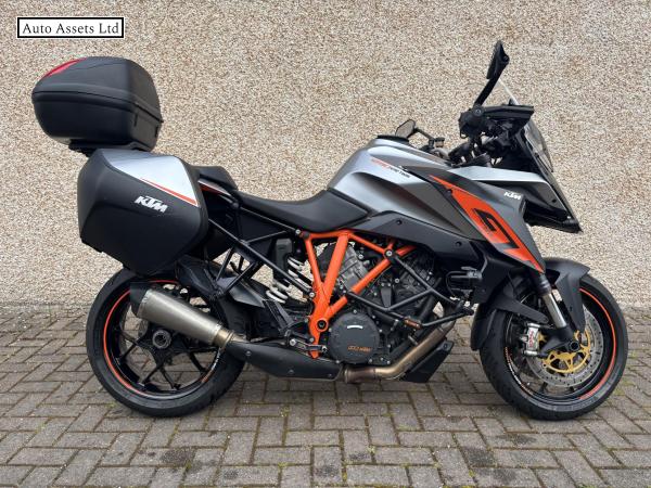 KTM 1290 Super Duke GT 1290 Sports Tourer Petrol Manual Euro 4 (175 ps)
