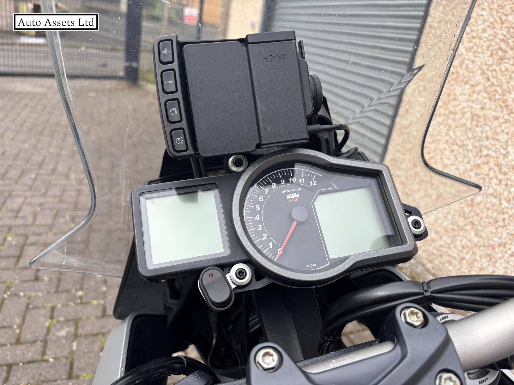 KTM 1290 Super Duke GT 1290 Sports Tourer Petrol Manual Euro 4 (175 ps)