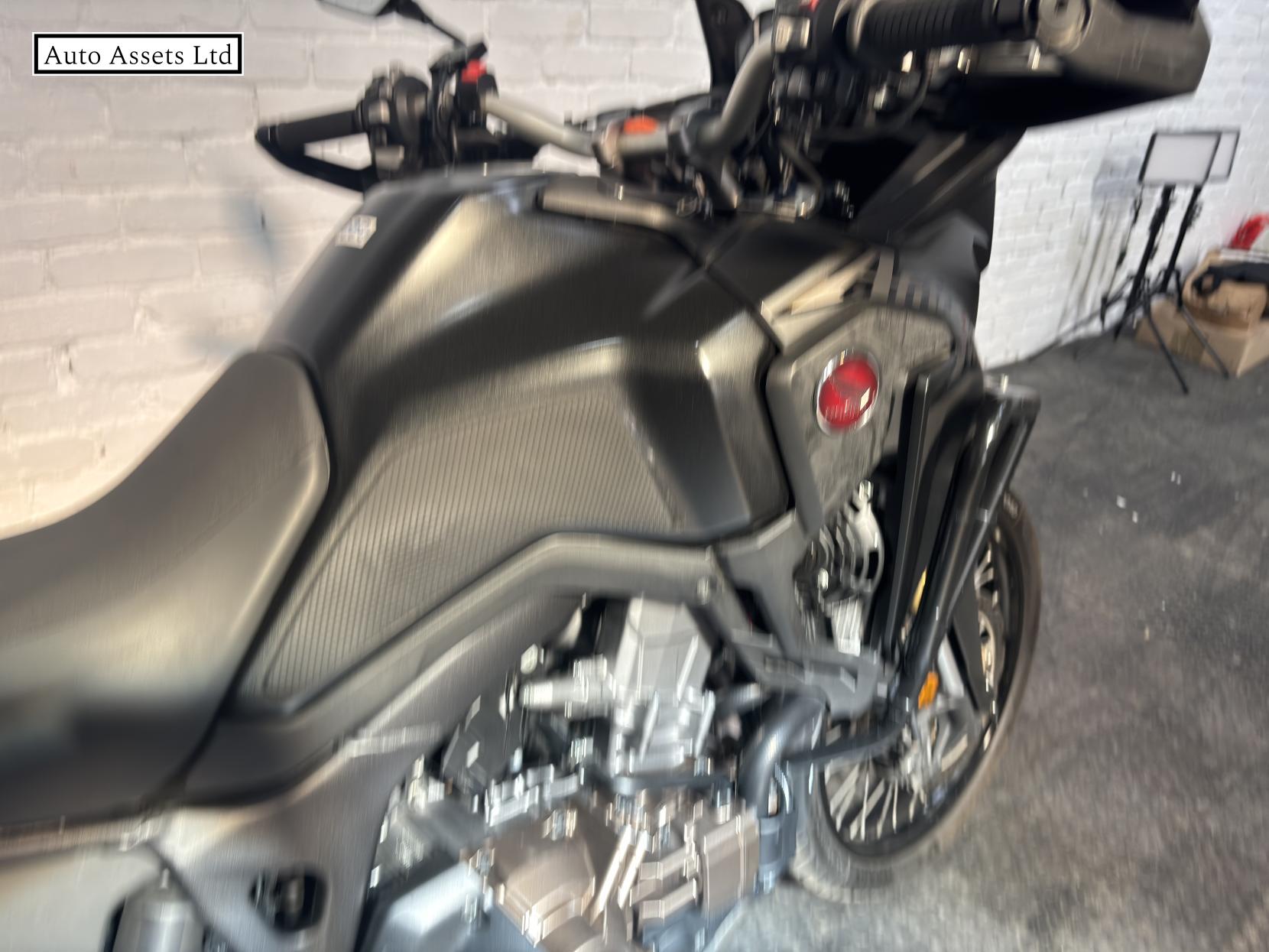 Honda CRF1000L Africa Twin 1000 Adventure Petrol Automatic Euro 4 (95 ps)