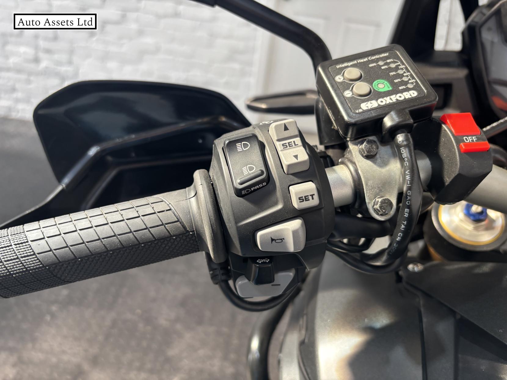 Honda CRF1000L Africa Twin 1000 Adventure Petrol Automatic Euro 4 (95 ps)