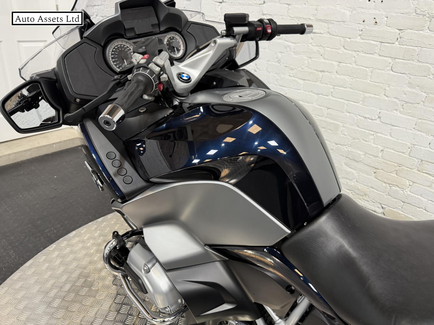 BMW R 1200 RT 1200 LE Sports Tourer Petrol Manual Euro 4 (125 ps)