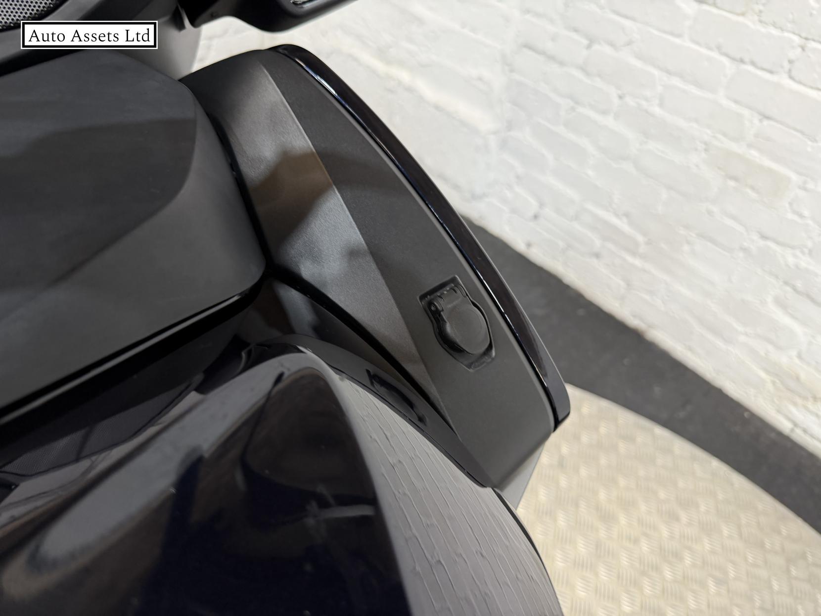 BMW R 1200 RT 1200 LE Sports Tourer Petrol Manual Euro 4 (125 ps)